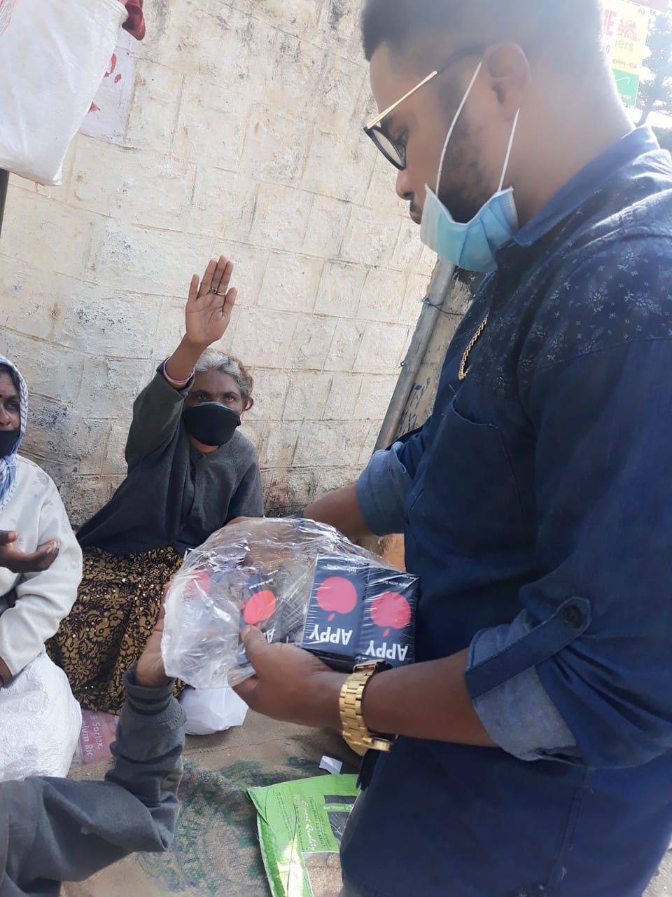 Ike Mbama Foundation Humanitarian Outreach